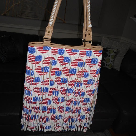 Steve Madden Patriotic Heart Fringe Bag - Picture 1 of 4